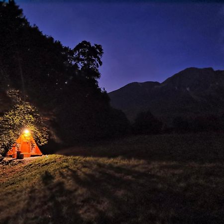 Glamping Krn Hotel Kobarid Kültér fotó