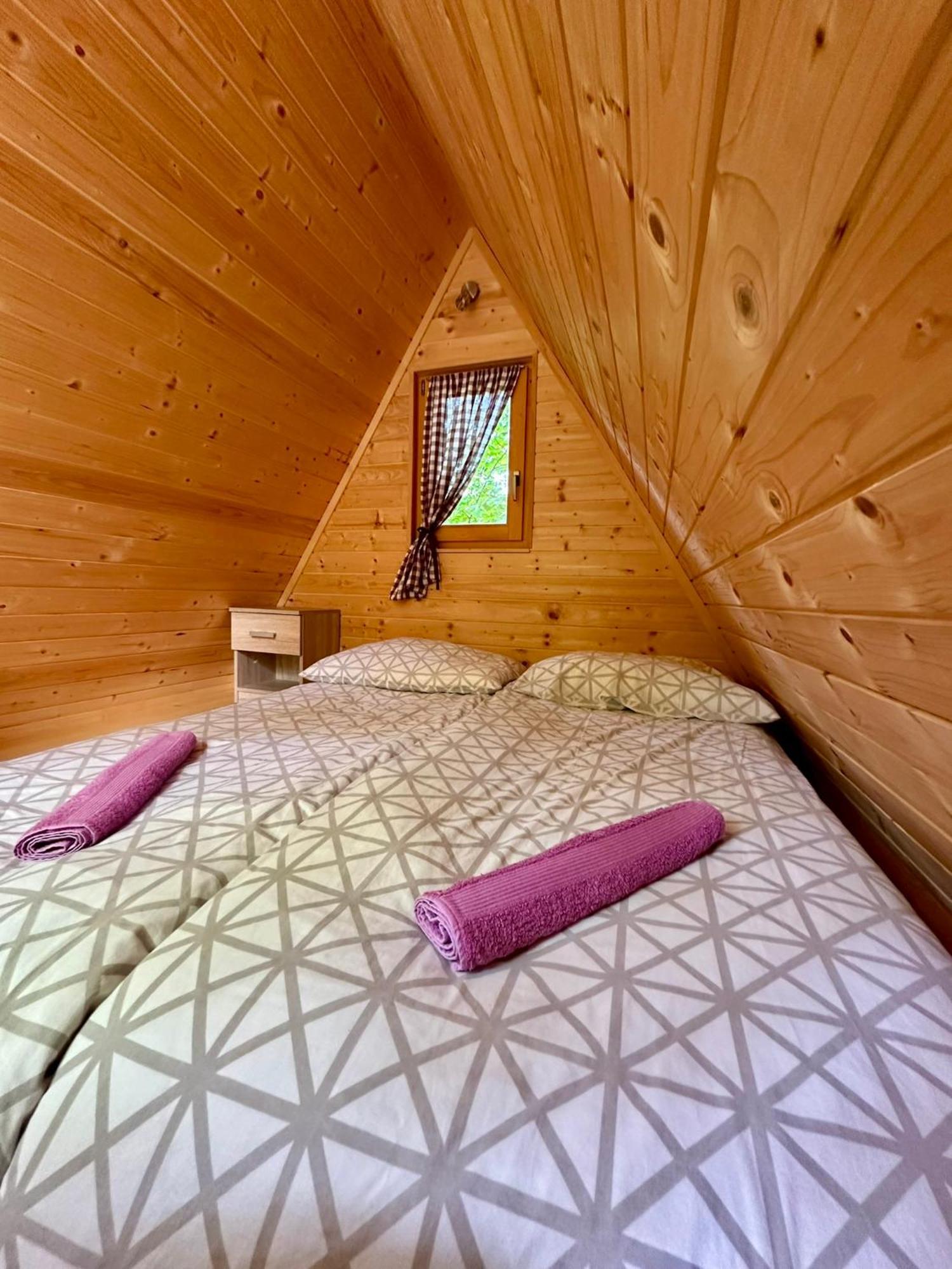 Glamping Krn Hotel Kobarid Kültér fotó